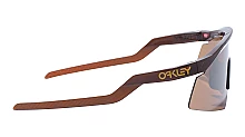 Oakley 