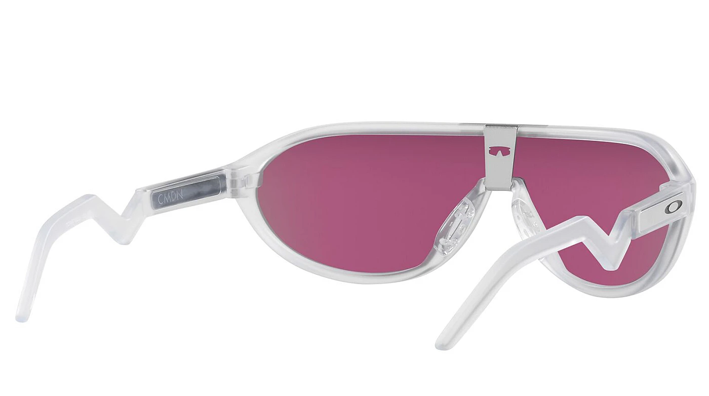 Мужские спортивные очки Oakley 9467 946703 фото 3