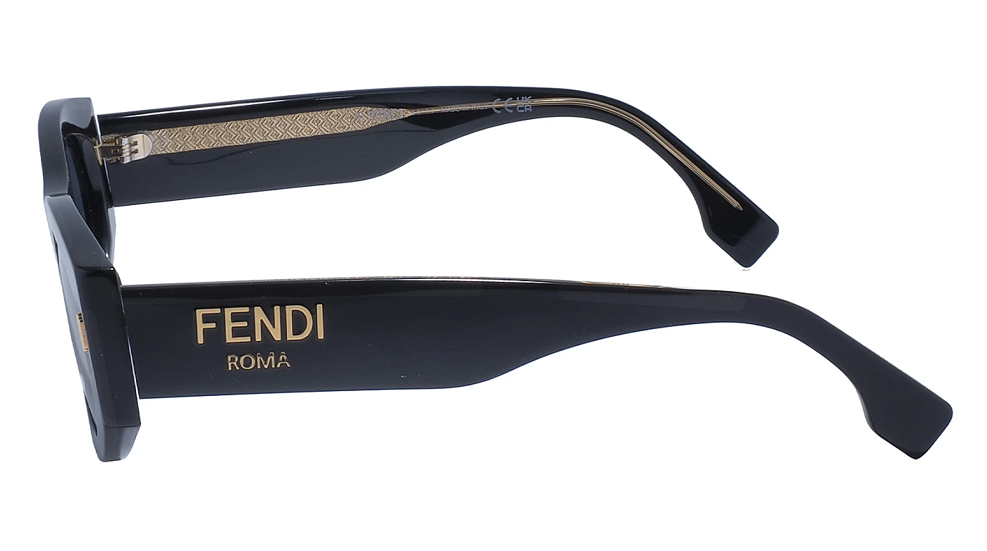 Женские солнцезащитные очки Fendi 40125I 01V фото 4