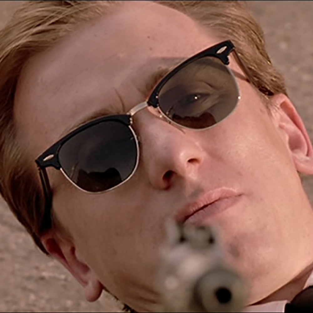 Тим Рот в фильме «Бешеные псы», 1992, в очках Ray-Ban Clubmaster